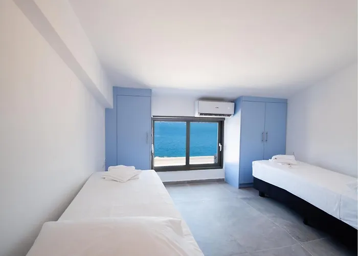 Sky View Maisonette - Shared Pool Access Apartamento *